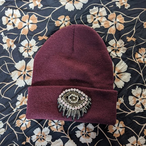 Burgundy Toque with Beaded Gemstone Eye Applique - Picture 2 of 3
